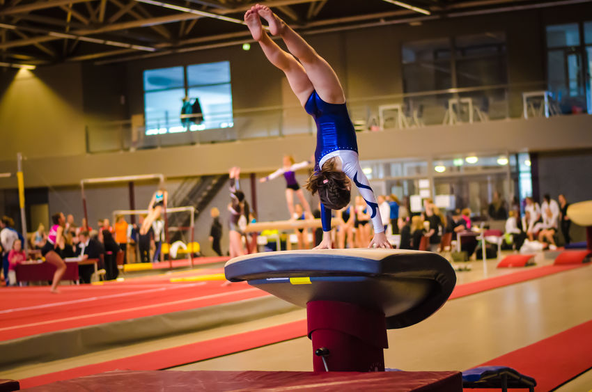 Al Campionato FISAC di ginnastica acrobatica in bus